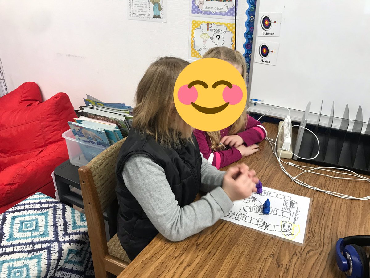 sraburkel's tweet photo. First grade students learned about Las Posadas today and are playing a game to practice vocabulary. @PCSD_FV @PCSD_SS #RaiderStrong #RaiderEWL #earlylang https://t.co/tHLnpiGKQj
