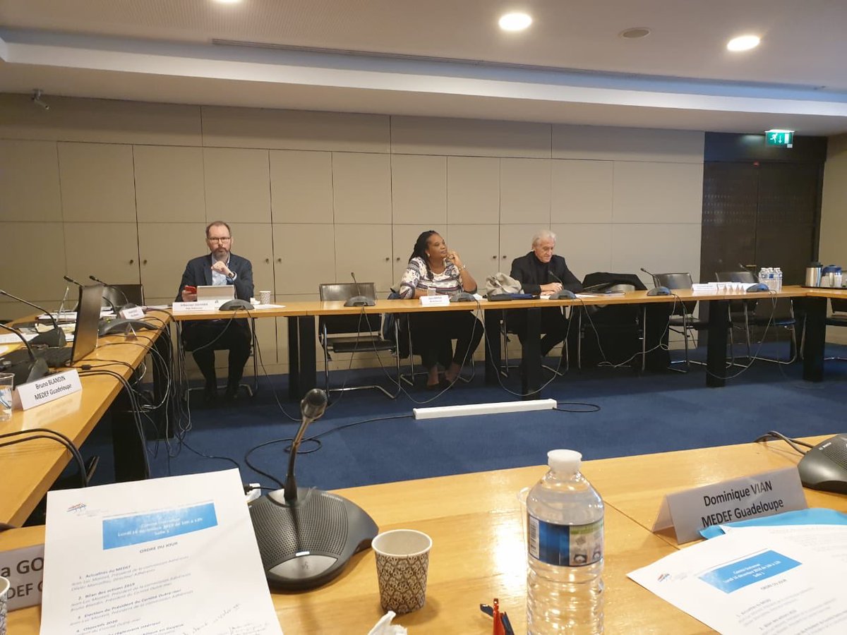 MedefGuyane's tweet photo. Le comité Outre-Mer du MEDEF s’est réuni ce lundi à Paris. A retenir : bilan d’activités 2019; vote d’une feuille de route pour 2020; @BrunoBLANDIN réélu à la présidence pour 2 ans; l’Organisation des Services de l’Etat (OSE) en Guyane (expérimentation en OM) au 1er Janvier 2020. https://t.co/FdjovBwtvL