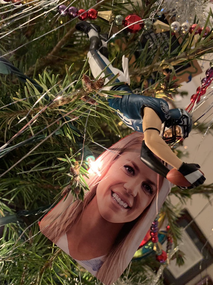 JBurdo77's tweet photo. Philly’s royal family @julieertz @ZERTZ_86 well represented on my tree. 🇺🇸 🦅 #flyeaglesfly https://t.co/mx9UpJrNTy