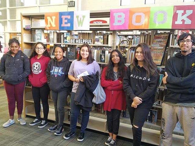 etiwandalibrary's tweet image. "A child who reads will be an adult who thinks" -Sasha Salmina.
Congratulations to some of our 1st semester top readers! These high-flying eagles choose outside reading for enjoyment and intellectual interest, setting them up for success💪 #YouAreTheFuture ift.tt/35r32DW