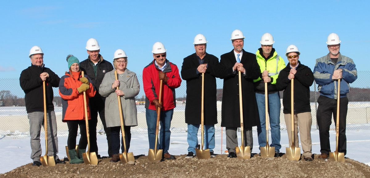 ShebCoEDC's tweet photo. Sheboygan County announces that construction on the $5 Million U.S. Customs and Terminal Building is underway and set for completion in July 2020 on time for Ryder Cup. https://t.co/vF546G2hND