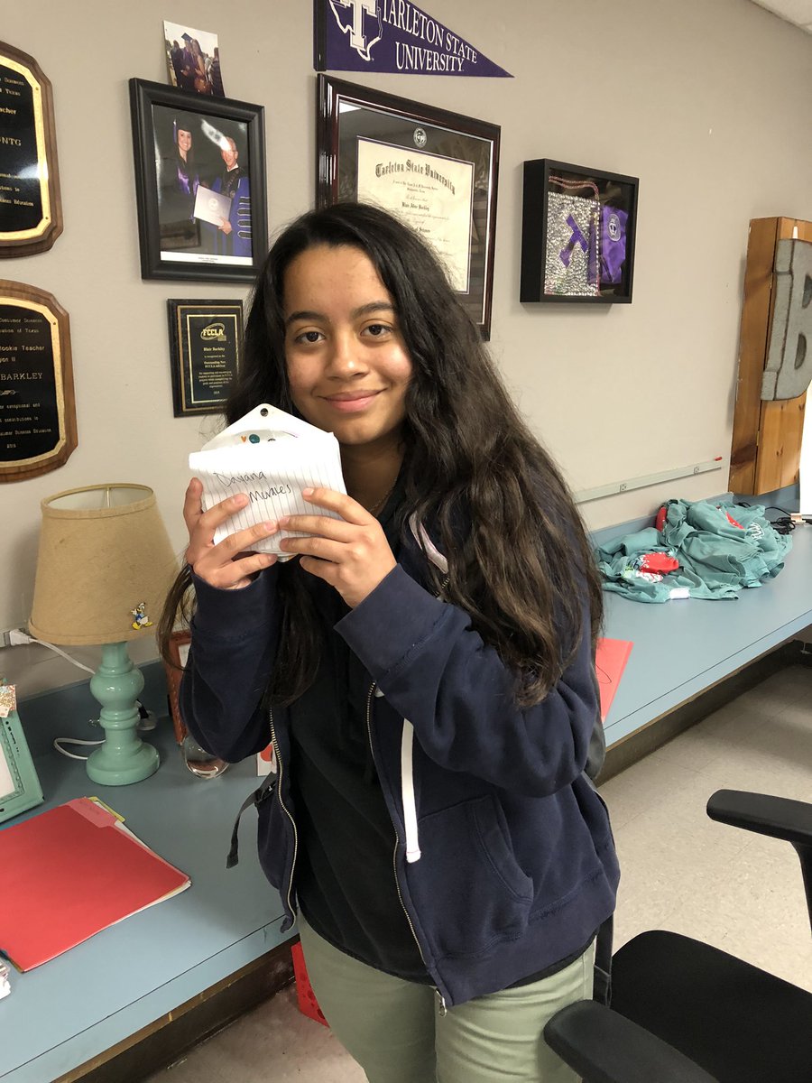 CommunityFccla's tweet photo. Some of our fccla members got some secret Santa gifts last week!!! Thank you to everyone that participated in fccla secret Santa https://t.co/uZg8Z2XU1C