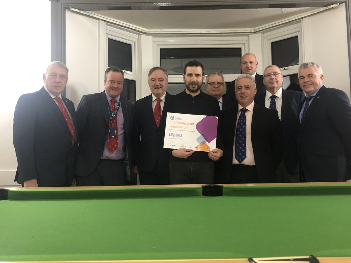 westkentmasons's tweet photo. Great pleasure to join our colleagues in East Kent and MCF at the presentation of a cheque for £89,000 for Young Lives Foundation, which does which excellent work for underprivileged children ... #freemasons #westkent https://t.co/bj9szQrXPe