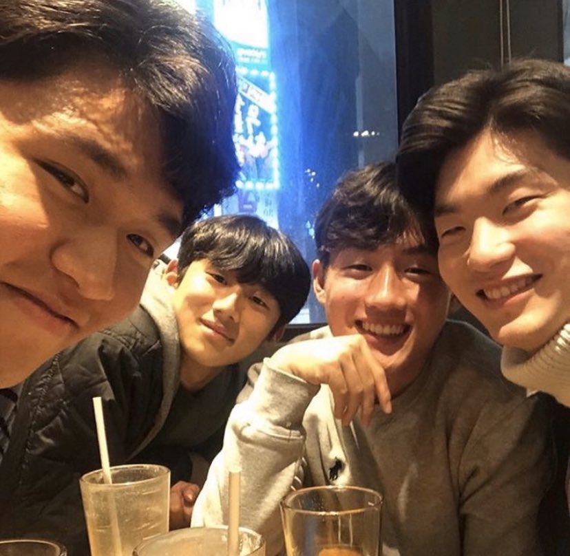 j__em_'s tweet photo. ㅠㅠㅠ 김정민 한국 들어와써 ㅠㅠㅠ 안녕 오랜만... https://t.co/k1Q7zsMHMZ