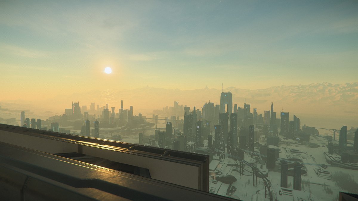 RayRoocroft's tweet image. So, having fully played 3.8 on a personal level, I must say I&apos;m just bowled over right now. The scenes are just unreal. Just.... wow. Gotta give some handshakes in the office. #StarCitizen