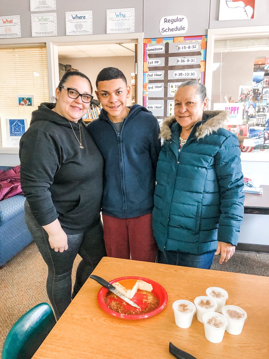 jacquiemarshall's tweet photo. A student’s abuela and momma brought in some homemade authentic Puerto Rican desserts today! Flan de Queso &amp; Tembleque! They even taught us some Español! Muy delicioso! Gracias!! #PuertoRico #traditions #family #middleschool #blessed https://t.co/pgFYG3RlJd