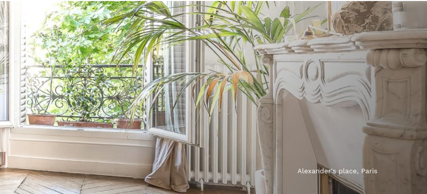 Photo d'un appartement. Labellé: "Alexander's place, Paris"