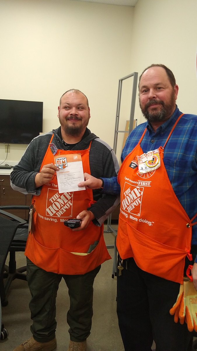 kenschaefer72's tweet photo. Jr the D28 supervisor led the whole store in credit signups last month with 22. Way to row the boat!!! #creditboss #itcanbedone #rowtheboat @troyatTHD @leslie_adkisson https://t.co/DVf45aqoZb