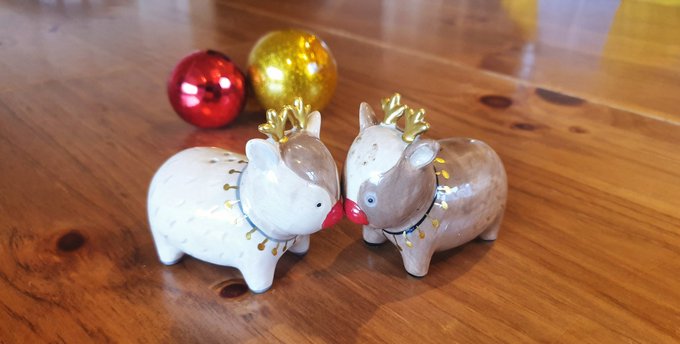 christmas love story 💕 https://t.co/NIIJtHfr5M