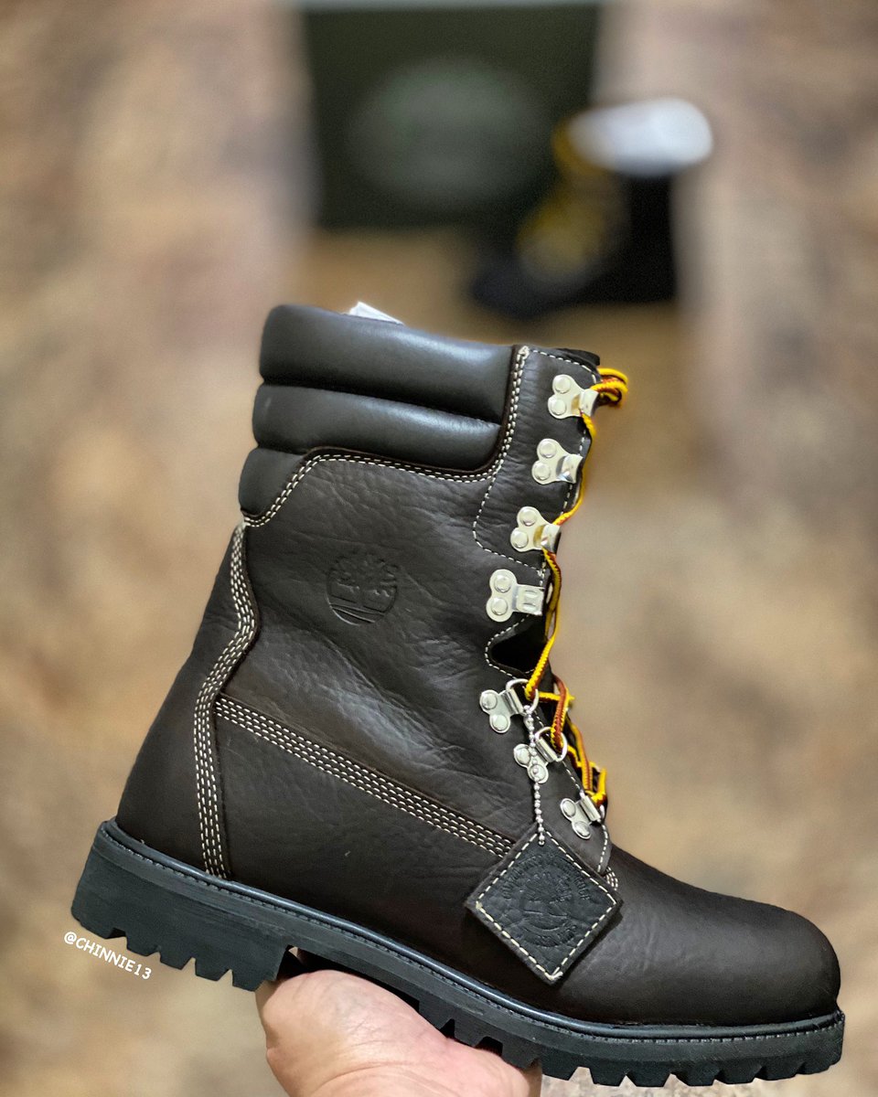 tupac boots in juice