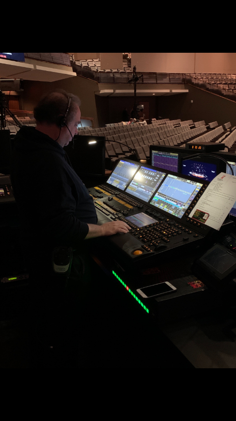 gatewayliveprod's tweet photo. Not only does Channing Boyer at the Soutlake Campus know how to rock it on the stage but is now learning and operating lights. Keep it up!!! #crosstrained #staging #lights #learning #southlakecampus #gatewaychurch https://t.co/56VQqtHQYd