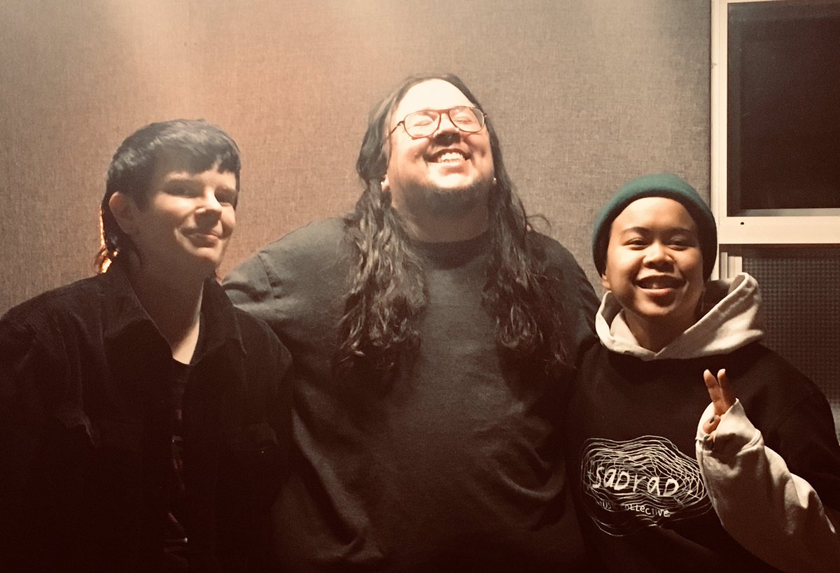 grgritt's tweet photo. 🌅See that light? It’s the joy blasting out of my face!!! My joy is that big right now. ✨ 💥And if you are excited by this pic too friends, it’s true- @kimmortalmusic is featured on my new album!!! I cannot express how stoked I am. 💥 #kimmortal #raespoon #grgritt #newalbum https://t.co/As286MNkZH