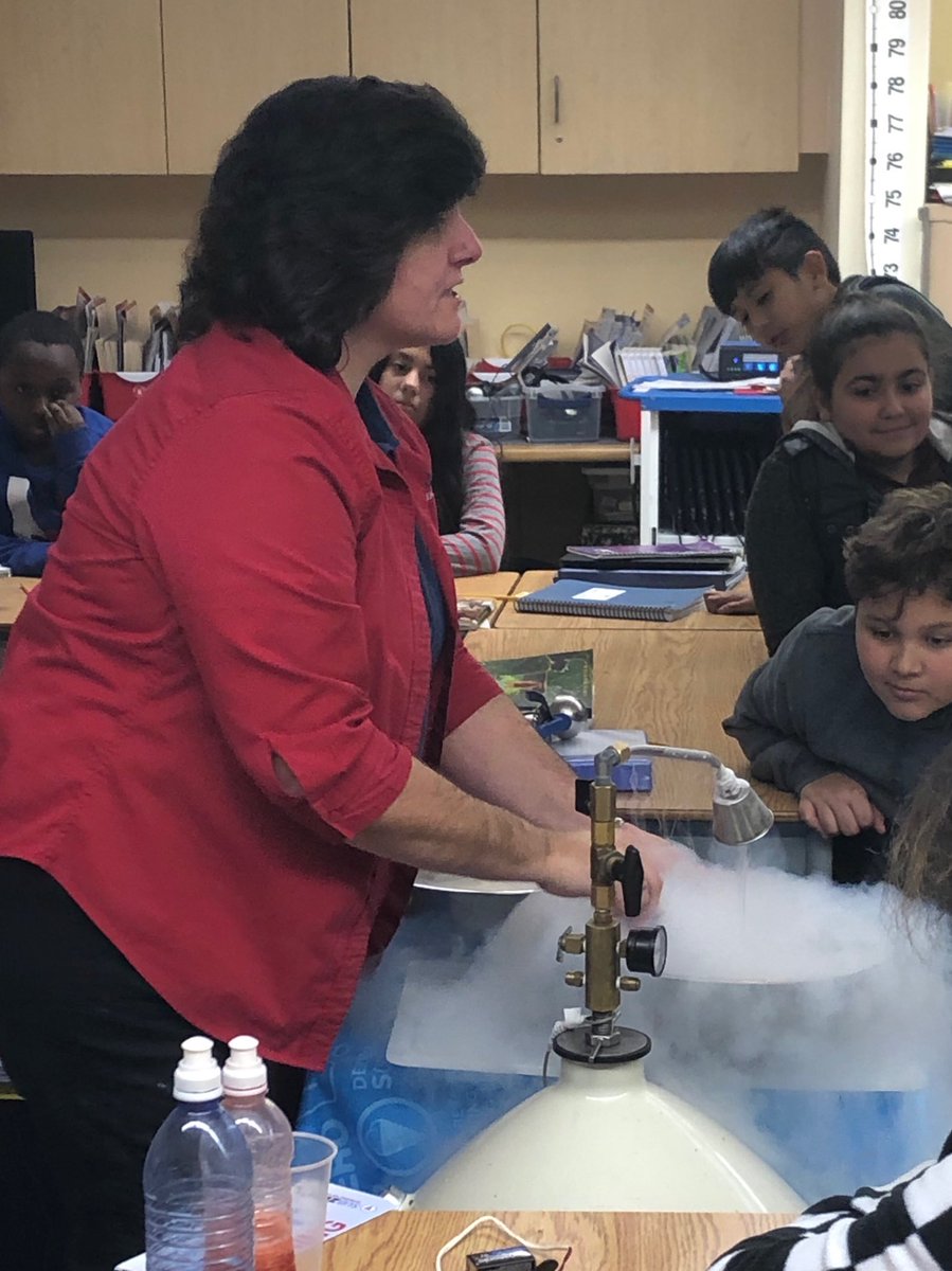ThomasAdamakos's tweet photo. Thank you Rita and Sub-Zero for visiting Amherst Street School with a great Science lesson and of course the delicious ice cream samples.  We loved it. ⁦@NASHUASCHOOLS⁩ #subzeroicecream https://t.co/NgCQVvY8sr