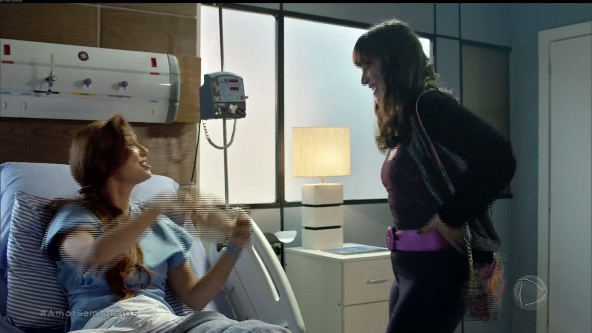 DayeneTayla's tweet image. Eu AMO a relação #PodeRão ❤
Poderosa e Furacão melhor amizade 
@daymesquita e @Dani_Moreno minha dupla de xodós ❤
#AmorSemIgual05