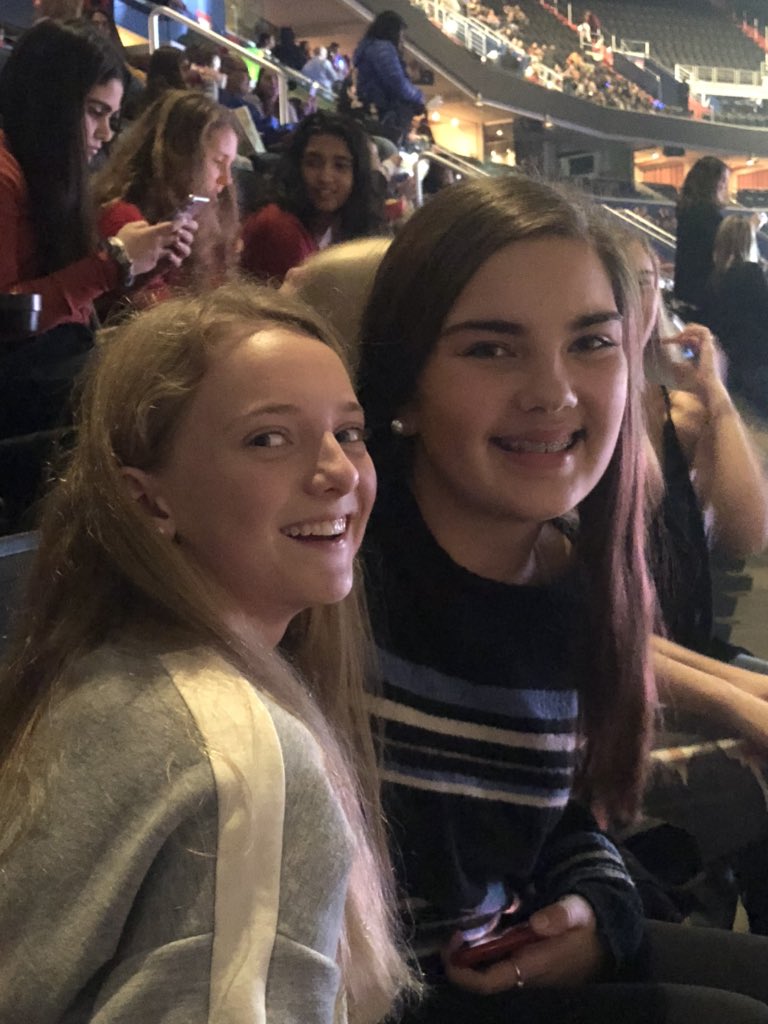 SarahWinkleredu's tweet photo. #jingleball2019 https://t.co/84JJEm8rUg