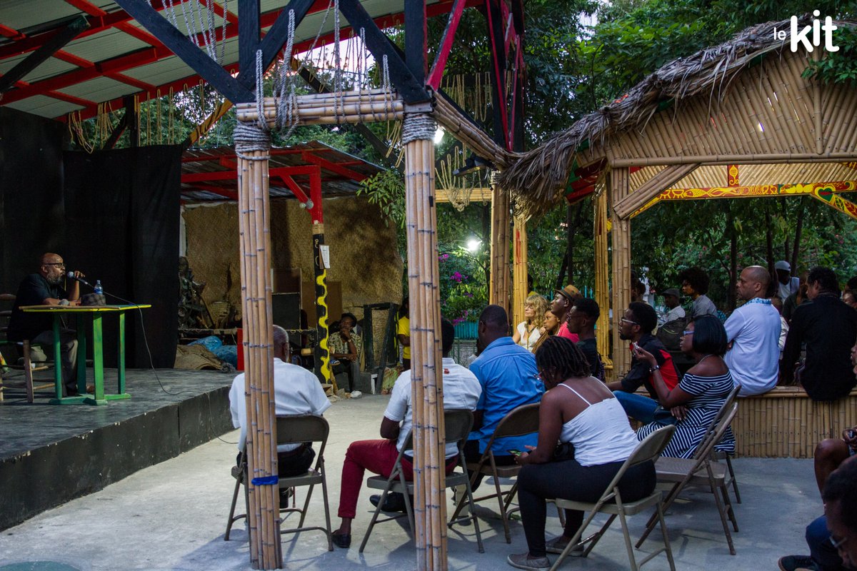 AssociationKIT's tweet image. © Carvens Adelson

#LeKit 
#LaSemaineduDocumentaire 
#LaParoleLibérée 
#Du9au16Decembre