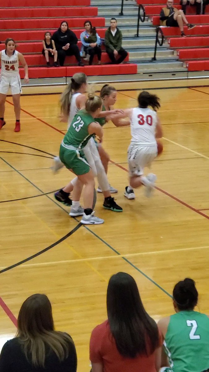 YourESN's tweet photo. The Pacific Sports Spa players of the game in the Tumwater girls win over Yelm were the T-Birds Olivia Bailon and for the Tornados Madison Plevyak. https://t.co/KWhsCd9Esy