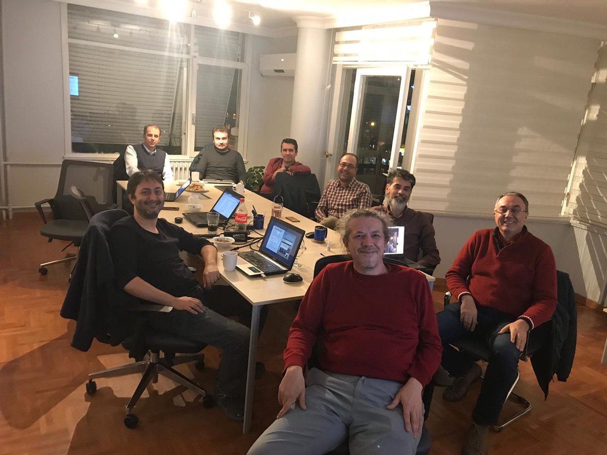 binbiriz's tweet photo. Geçtiğimiz hafta Drupal Türkiye toplantısını ofisimizde gerçekleştirdik. Tüm katılan arkadaşlarımızla topluluğun büyütülmesi üzerine fikrinde ortaklaştık. Toplantı notlarına grup sayfasından ulaşabilirsiniz: https://t.co/CJjDsn27Xj
#Drupal #DrupalTurkiye https://t.co/FBLhghsZ6O