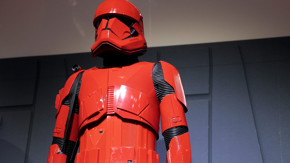 annlyeljames's tweet image. #StarWars character highlight: Sith Trooper. Forget about the other stormtroopers (which are always cool) why are these troopers called Sith Troopers? Are they Force-sensitive? Hmm... @futureotforce #movies #TheRiseofSkywalker #character