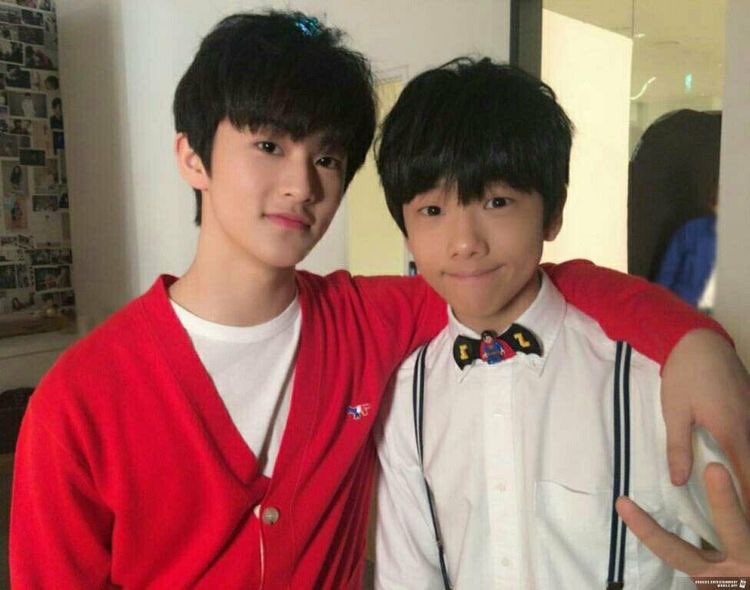 stuckJJ_'s tweet photo. #6YearsWithMarkLee
#To6etherWithMark
#6yearswithJISUNG
#JISUNG #MARK
#NCT #NCT127 #NCTU #NCTDREAM https://t.co/ugnoK1axaZ