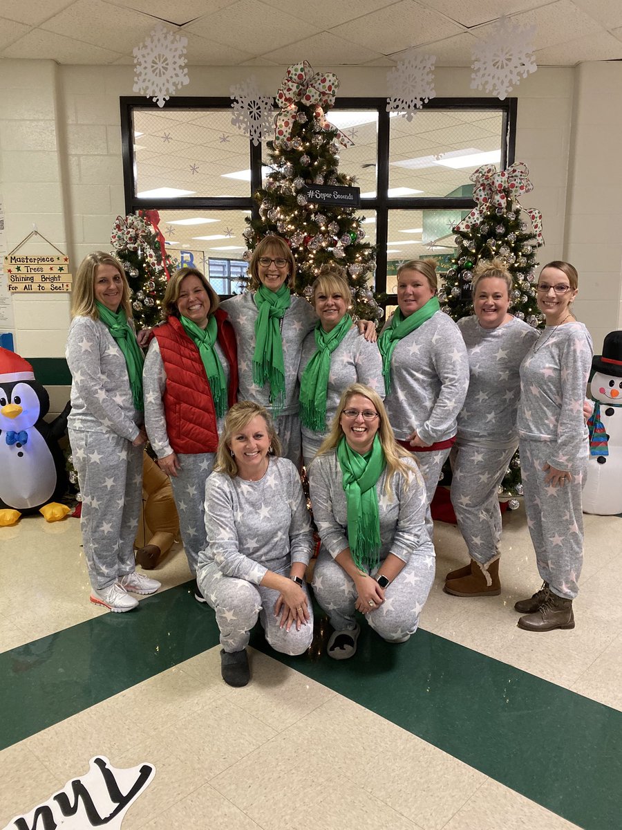 HFThunderbirds's tweet photo. Jammies for St. Jude Children’s Research Hospital = a very special day💚👐🏼💚 #5pointstar https://t.co/nAOTeemfyP