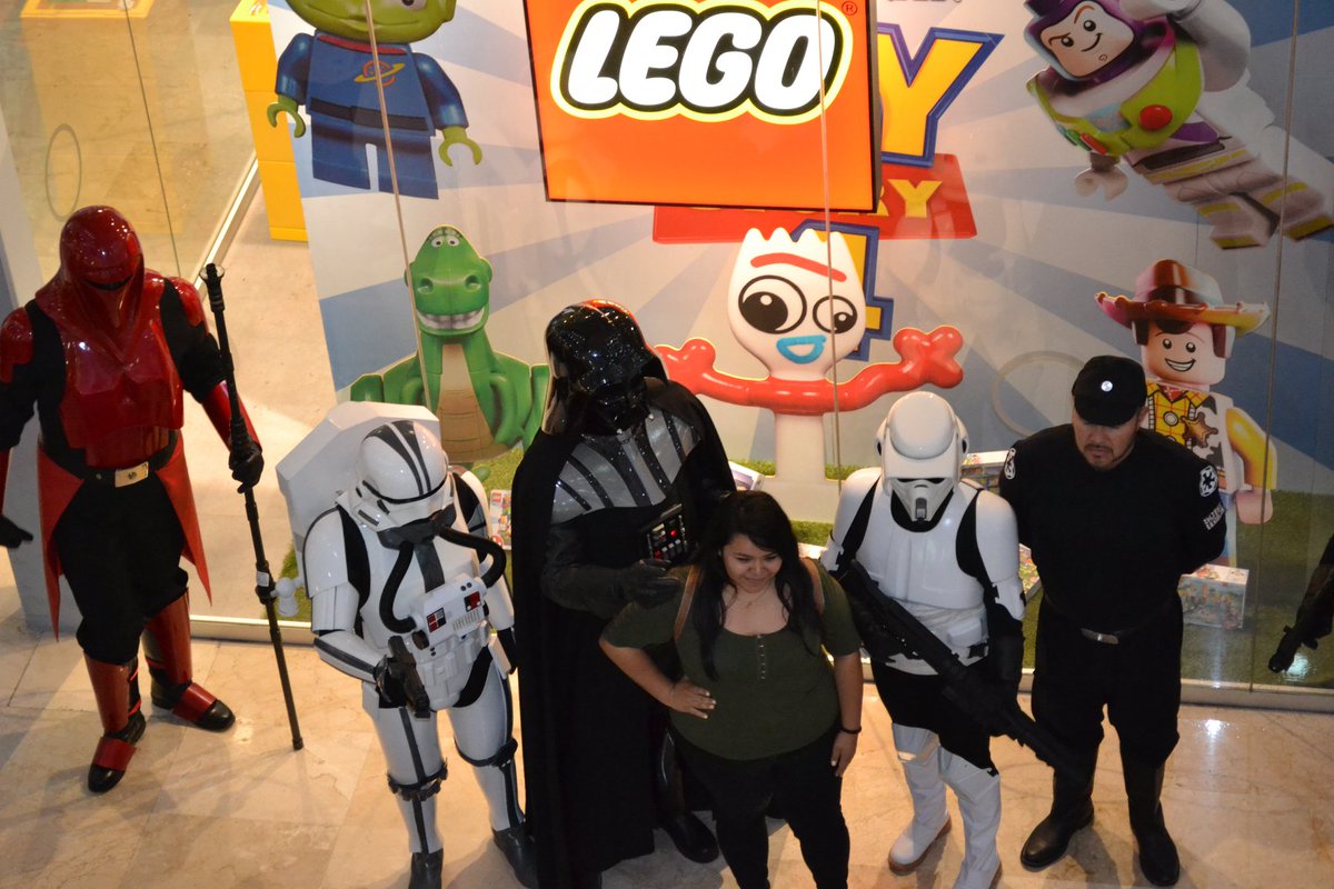 lego store galerias guadalajara