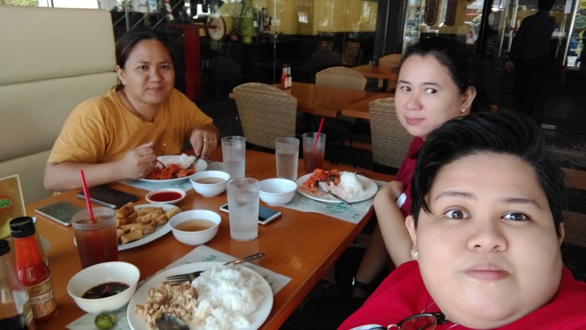kheii_0001ph's tweet photo. Incomplete .. 🤗

@irene_laggui 
@jeddahlyn_reyes 
@SarahLabsyou__ https://t.co/qPQLMQJDYm