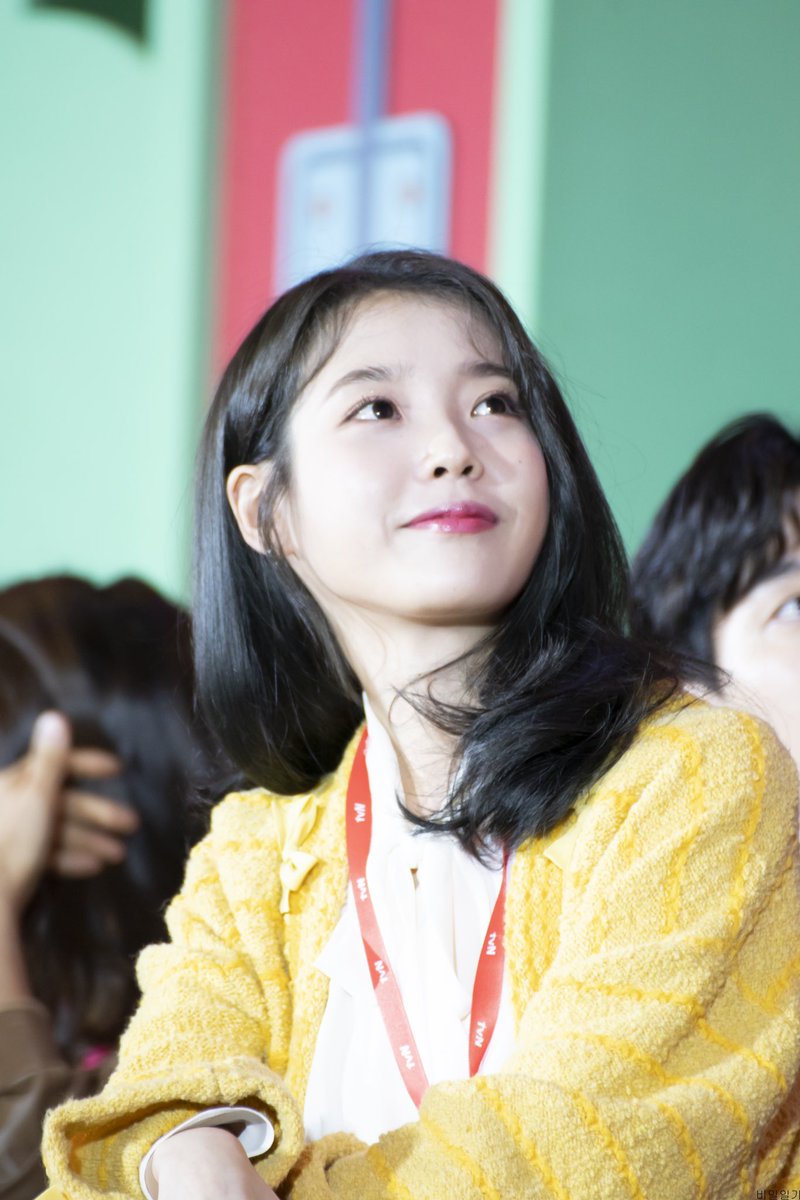 dobbys960's tweet photo. 20191215 tv N 즐거움전 호텔델루��� 세션 아이유 #IU #이지은 #이지금 #dlwlrma #호텔델루나 #장만월 #아이유 https://t.co/siZcvJAkGn