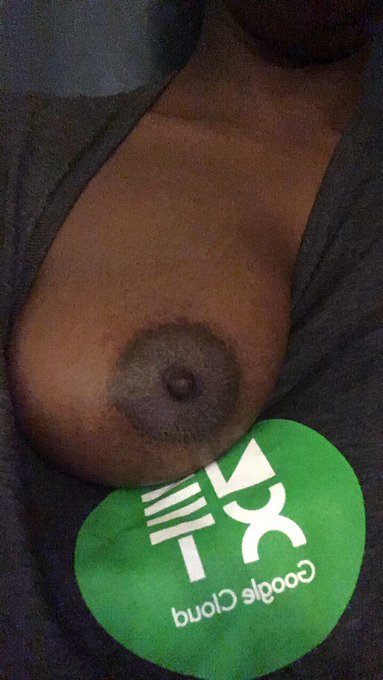 👅 https://t.co/WnfUzGPc68<a href="/tag/newprofilepic"class="tags"><span>#newprofilepic</span></a>