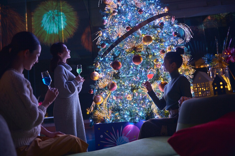 星野リゾート Hoshino Resorts 花火クリスマス 星野リゾートでは各施設で地域ならではのクリスマスイベント を行っています リゾナーレ熱海では熱海の象徴 花火 をコンセプトに 花火クリスマス を開催中 12月21日から5日間はクリスマスコンサート