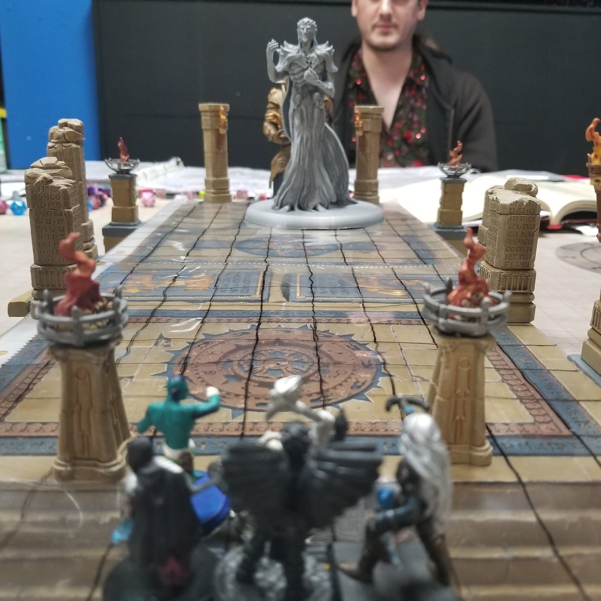 Kingdom_Geekdom's tweet image. Twins Dividing campaign in the #WorldofSolraan by @EuroTwinGames has their finale against a manifestation of #Lloth. Thanks to one of our local players for printing up the god-sized miniature of #Vechna that we've repurposed for this encounter.

Who thinks they'll survive?