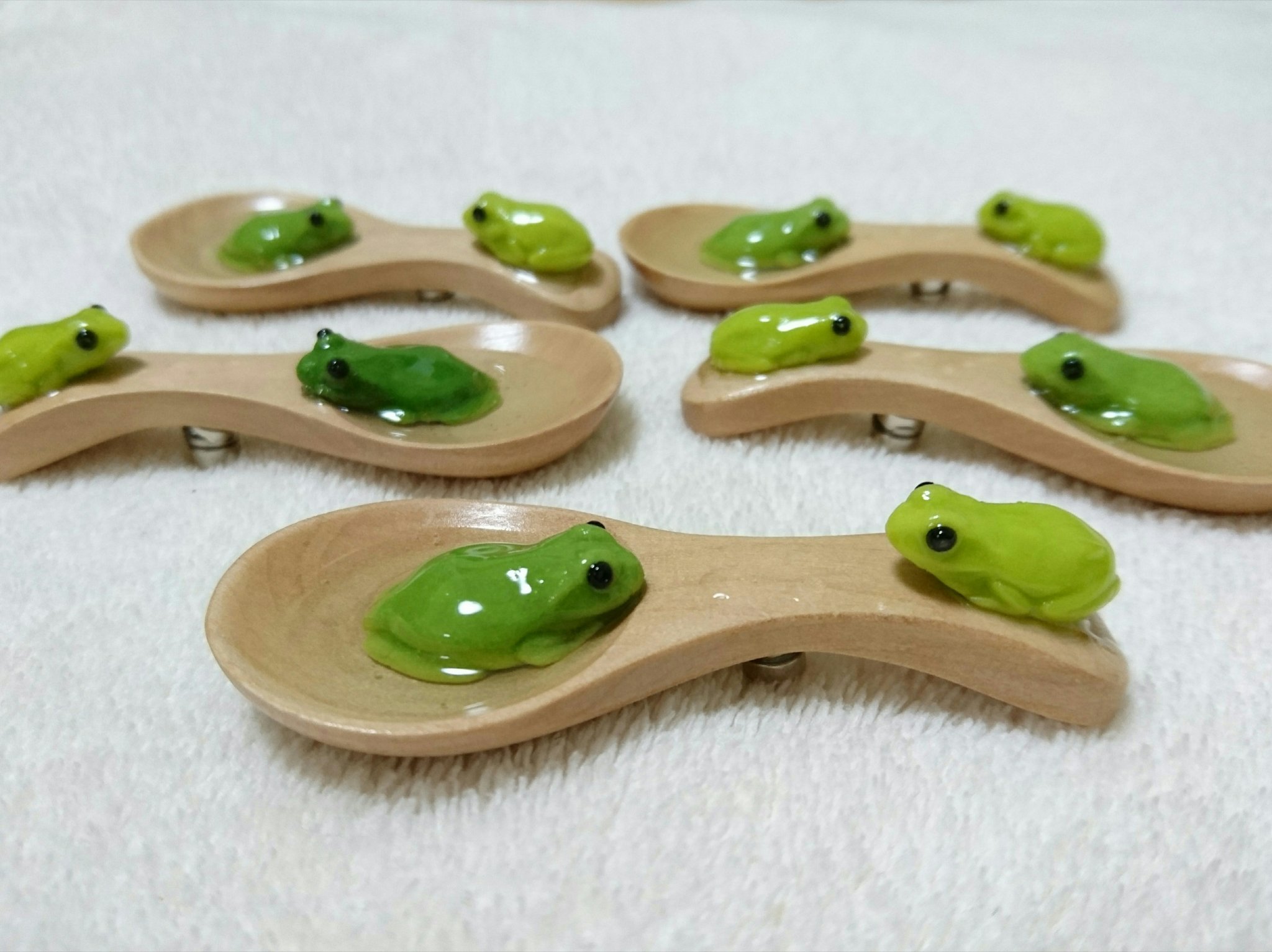 かえる歩道(カエル雑貨) on X:  