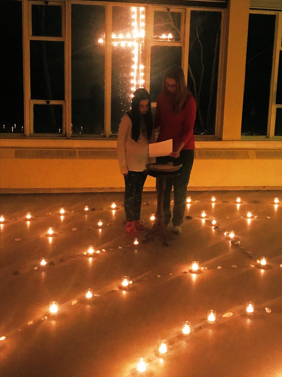 itsjustkevy's tweet photo. Incredibly tranquil and sacred space tonight at @StAidansLondon. Many thanks to Nancy, Elsbeth and @gdodman for setting up and taking down this beautiful #AdventLabyrinth.
Your efforts were so appreciated by all who came out tonight. https://t.co/TEU1FjfnIt