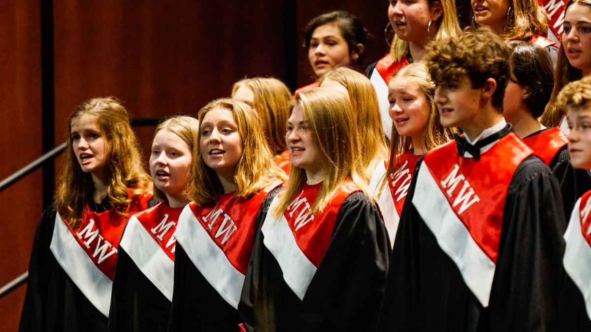 More photos from tonight’s choir concert!