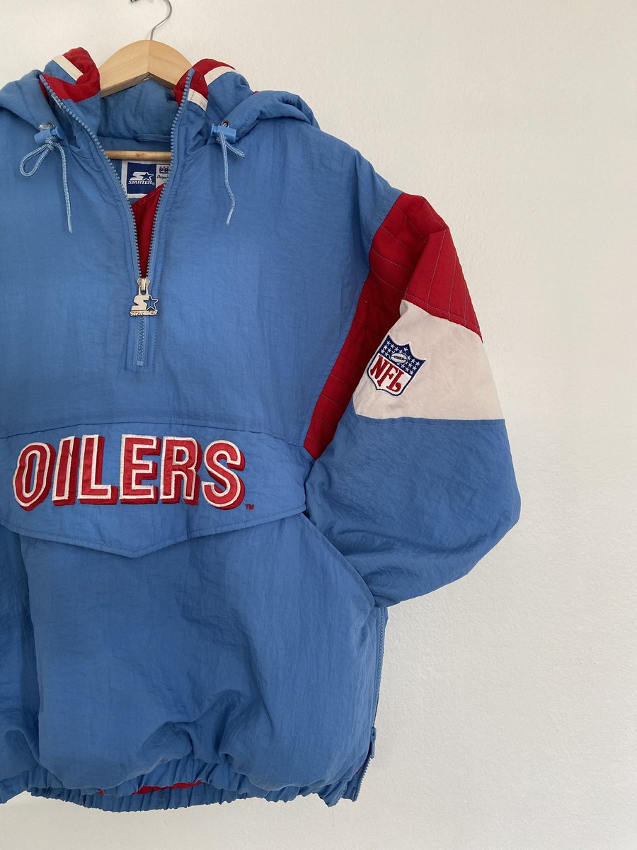 HANGTN's tweet photo. Our holiday giveaway—an original Oilers Starter jacket, size XL (but like a 90’s XL so really a Large-ish)

Followers who RT are entered. Bonus points for saying nice, positive, upbeat things in the comments.

Winner (a random one) announced Sunday. https://t.co/dzUI5jq86x