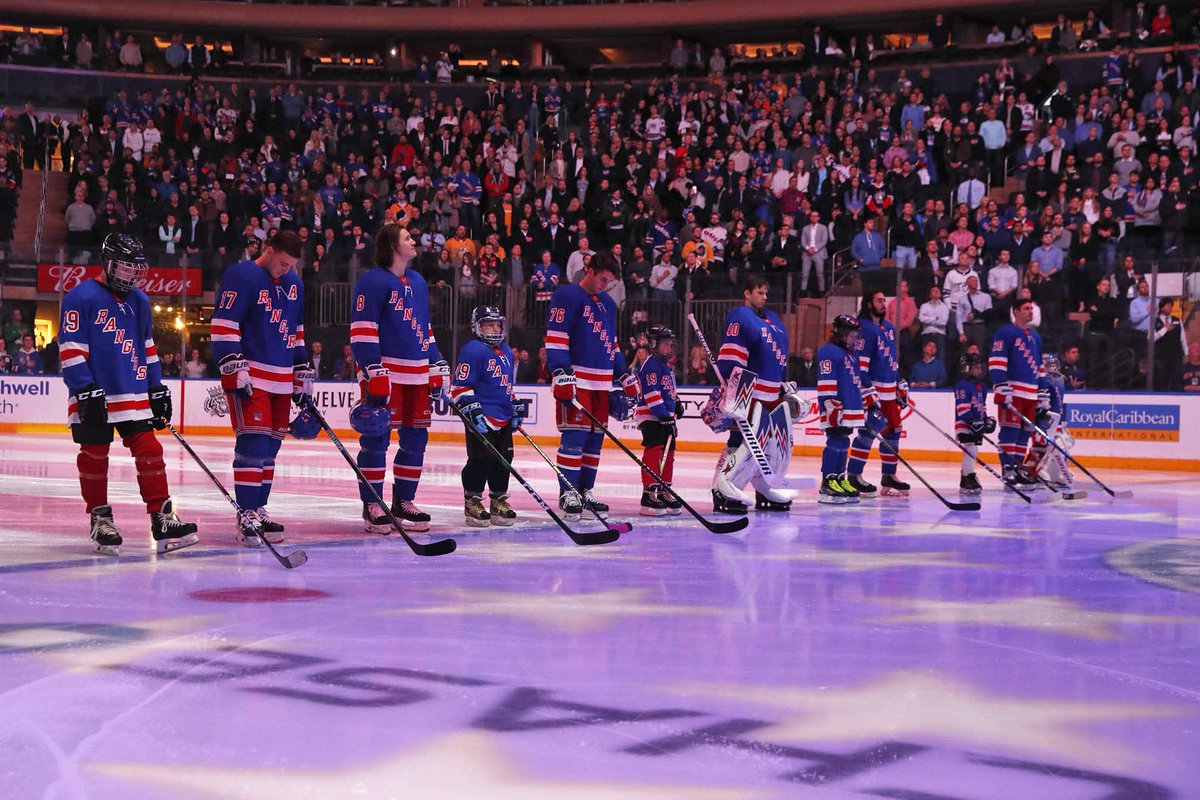 gardenofdreams's tweet photo. So many smiles and even more unforgettable memories for our @gardenofdreams young people tonight at @NYRangers #GDFNight!🌟 https://t.co/SRjy0F9iDJ