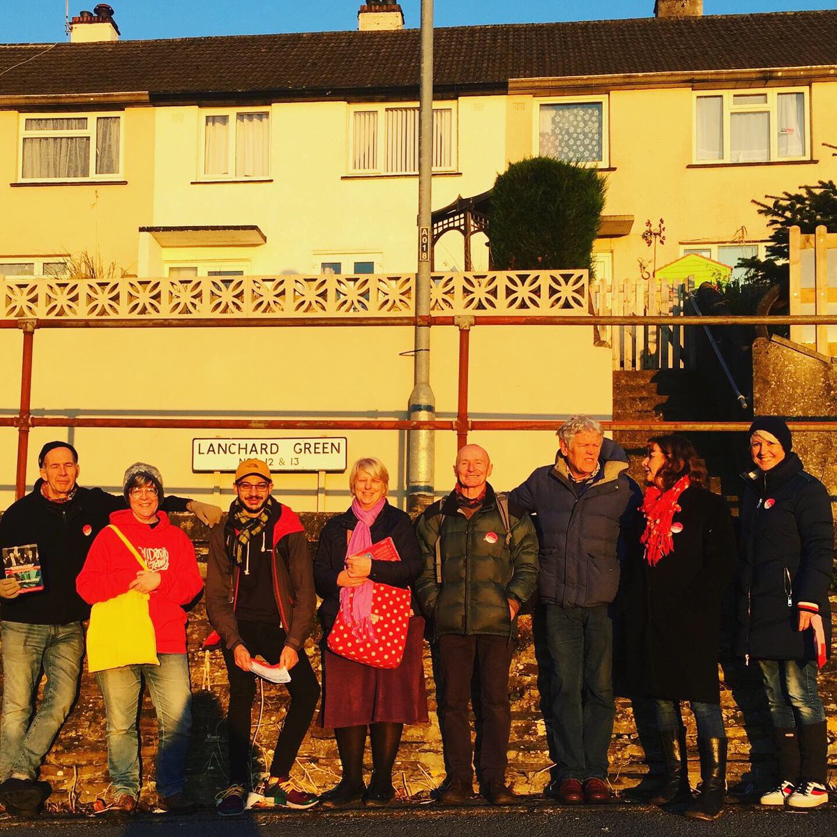 A beautiful winter day out on the #labourdoorstep with these beautiful people. 

#votelabour #corbyn4christmas #jc4pm #GE2019 #Liskeard #kernow #cornwall #LabourFamily #IAMLABOUR 

@jeremycorbyn @labour_sw