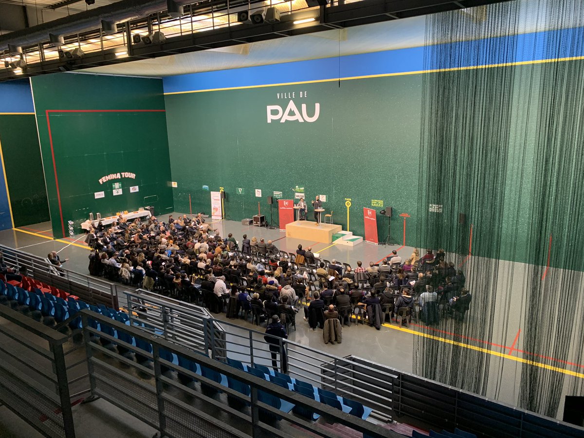 Etape de l'#innovation au complexe de #pelote à #pau sur le thème de « L'innovation dans le #sport »

#NouvelleAquitaine #Bearn #PaysdeBearn