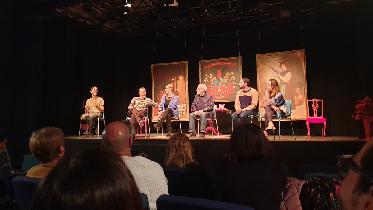Sevilla feSt (@sevillafest) on Twitter photo Los espectadores-astronautas de <a href="/sevillafeSt/">Sevilla feSt</a> rieron a carcajadas ayer en <a href="/salaceroteatro/">Sala Cero Teatro</a> con 'Sidra en Vena' y en <a href="/La_Fundicion/">Teatro La Fundición</a> se emocionaron con la historia de 'Elisa y Marcela'. Hoy se despiden, entra en nuestra web para conseguir tu pasaje➡️
bit.ly/2r6Xtfd 🌍👽🖖🛰️ Los espectadores-astronautas de <a href="/sevillafeSt/">Sevilla feSt</a> rieron a carcajadas ayer en <a href="/salaceroteatro/">Sala Cero Teatro</a> con 'Sidra en Vena' y en <a href="/La_Fundicion/">Teatro La Fundición</a> se emocionaron con la historia de 'Elisa y Marcela'. Hoy se despiden, entra en nuestra web para conseguir tu pasaje➡️
bit.ly/2r6Xtfd 🌍👽🖖🛰️