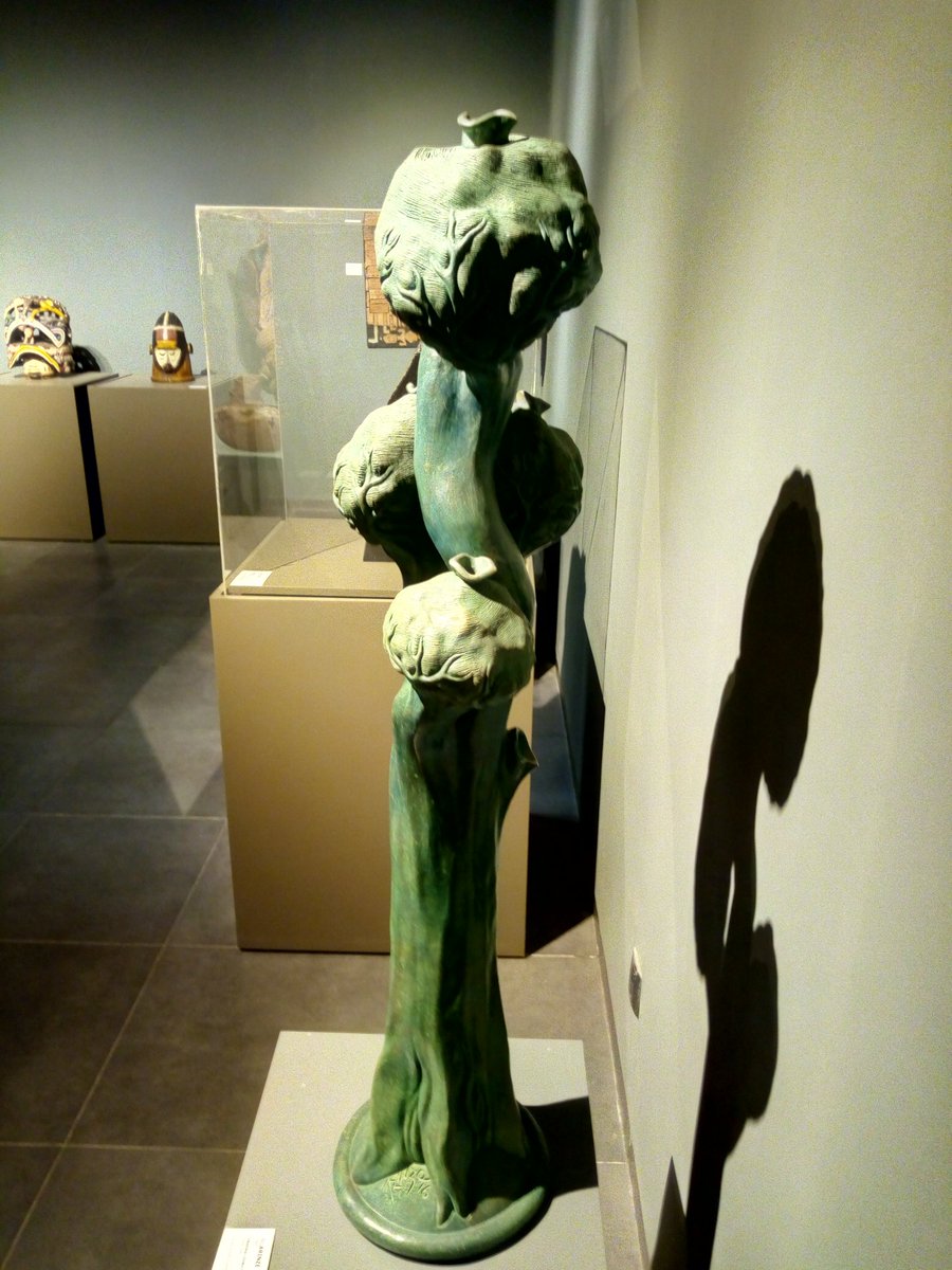 shyllonmuseum's tweet photo. On display at #YSMA...
Ato Arinze, Oke Osisi (Iroko)-Okonkwo's Tree of Life, 2016, Fired Clay, 116 x 39 x 30cm.
#Culture #Learningwithart #museum #exhibition #YorubaCulture #IgboCulture #NigerianArt https://t.co/oLpi2ChCox