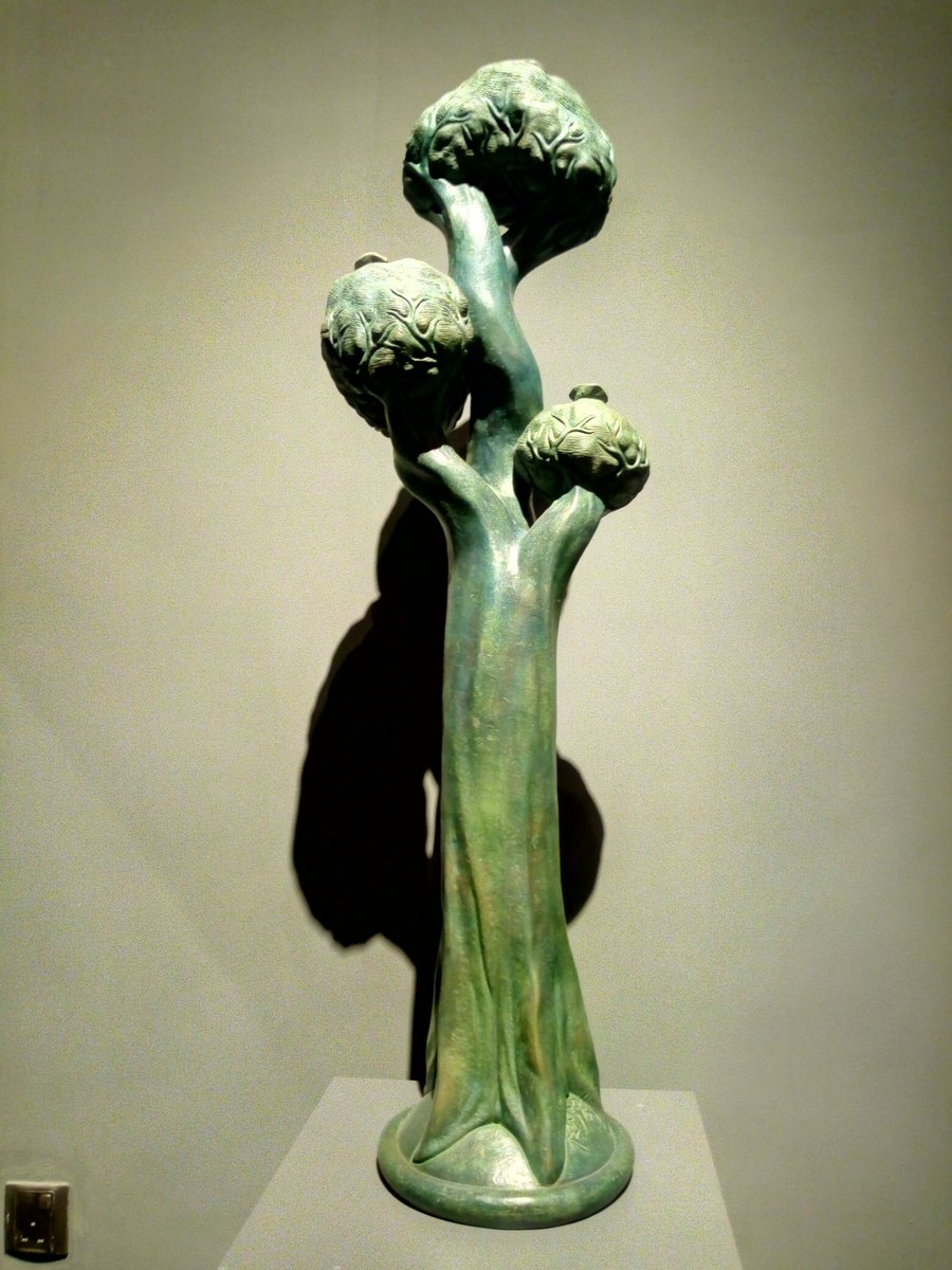 shyllonmuseum's tweet photo. On display at #YSMA...
Ato Arinze, Oke Osisi (Iroko)-Okonkwo's Tree of Life, 2016, Fired Clay, 116 x 39 x 30cm.
#Culture #Learningwithart #museum #exhibition #YorubaCulture #IgboCulture #NigerianArt https://t.co/oLpi2ChCox