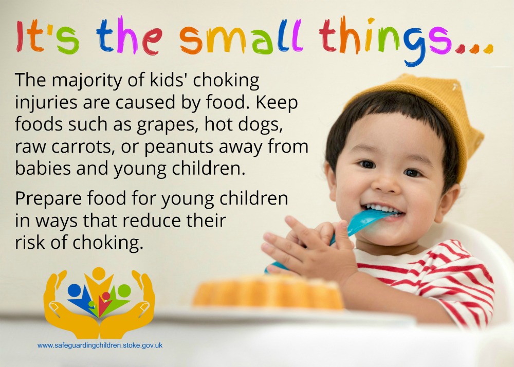 SoTSafeguarding's tweet photo. The majority of choking injuries are caused by food. Keep small foods such as grapes, raw carrots, or peanuts away from babies and young children. Prepare food for young children in ways that reduce their risk of choking. #SoTSafeguarding #Childsafety https://t.co/3DlurvXtjK