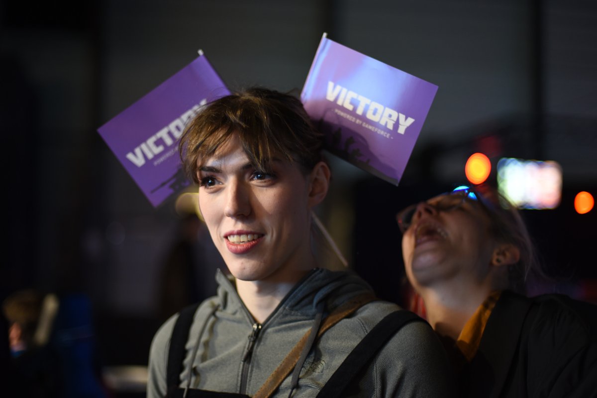 Victory_LAN tweet media