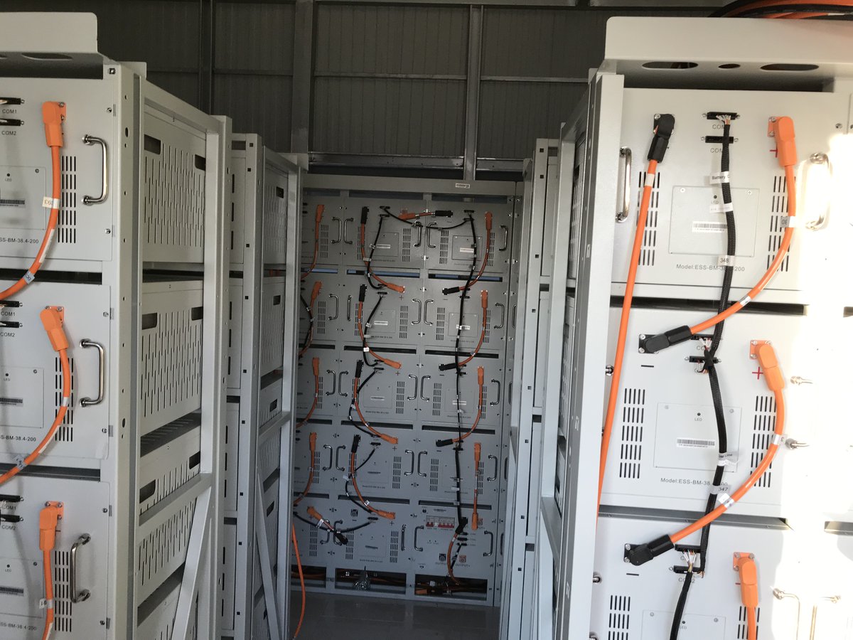 AtessPower's tweet photo. #ATESS HPS150 system has reached Thailand Chanthaburi Province for a 1.5MWH government demonstration reservoir irrigation project. Another 5MWH system is in the pipeline for the next stage.
#storage #energystorage https://t.co/BTKhA6XBE6