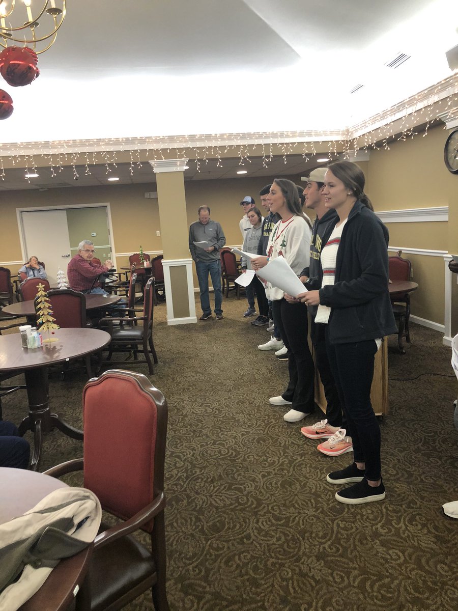 Harding_TFXC's tweet photo. The track team went Christmas caroling this evening around Harding Park and at Harding Place! We so enjoyed getting to sing for the residents. It’s also neat to see how many great singers we have on our team! Merry Christmas everyone! https://t.co/3nPMNq7Nn1