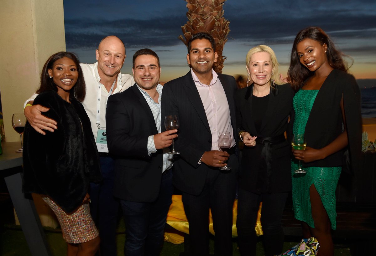 Throwback to last week's Future2 Celebration at the 2019 FPA Professionals Congress. Huge thanks to our gold partner <a href="/MLC_Australia/">MLC</a> for a memorable event! #Future2