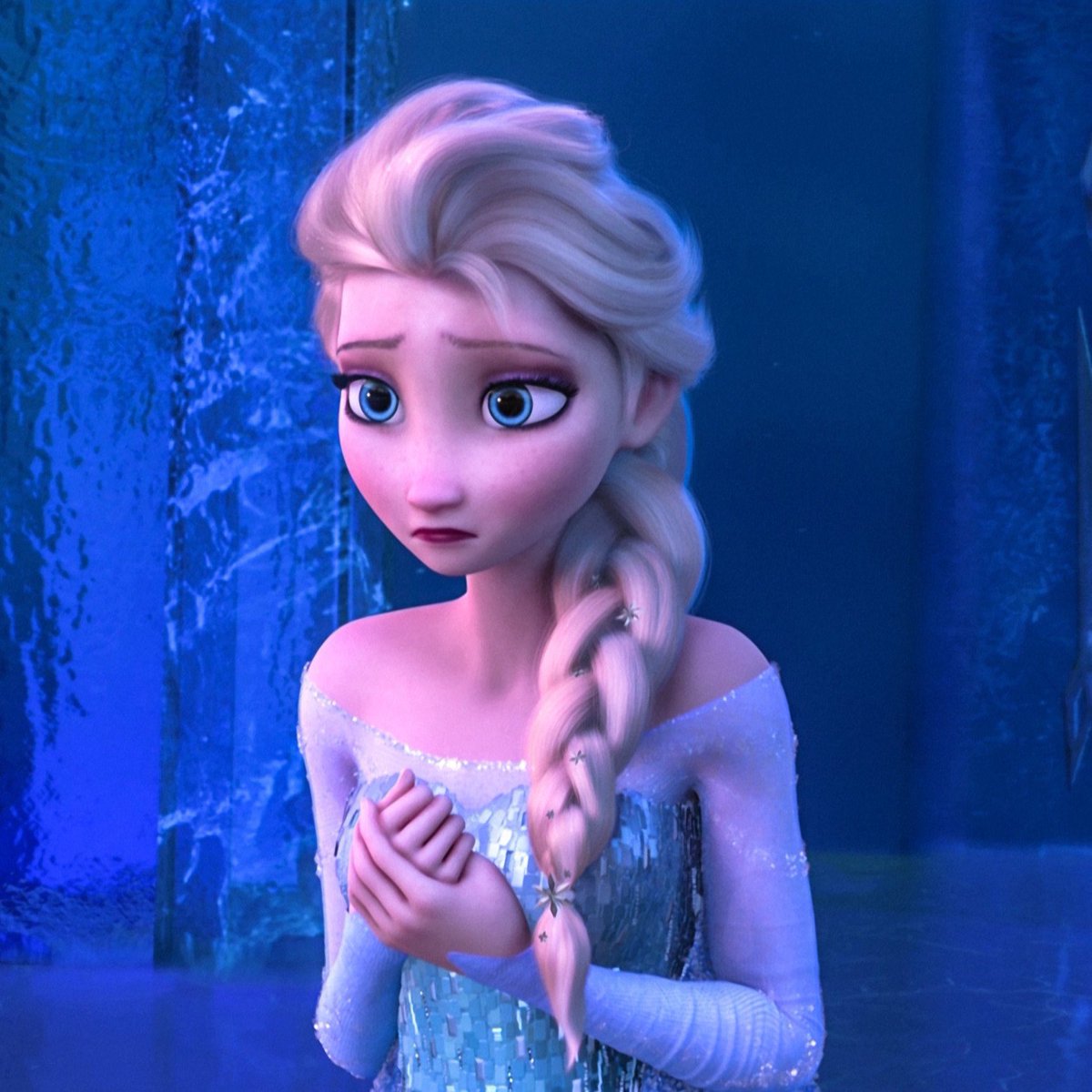 raise your middle fingers up if people keep telling you frozen 2 didn’t hav...