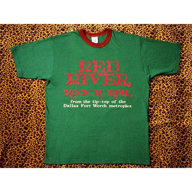 ROUTE44VINTAGE's tweet photo. 【注目商品】
本日のおすすめ商品を更新しました!
詳しくは下記のURLから当店インスタグラムをチェック☆
#宇都宮 #古着 #アメカジ
#エアロレザー #ホースハイド #ライダース
#Bootleggers #リンガーT
#JELADO #ネルシャツ
#HellersCafe #デニム #USN
https://t.co/fLoB47c6UL https://t.co/R0etAbzV4U