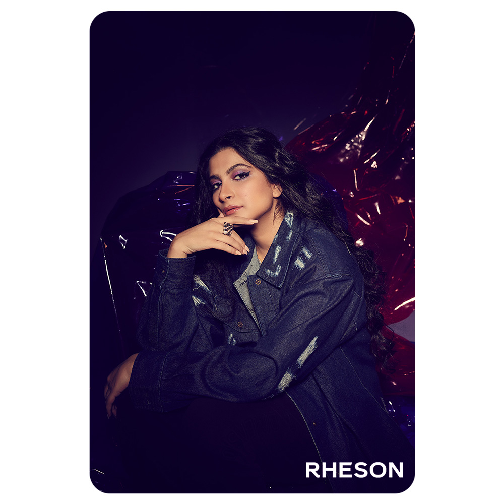 Be a trendsetter or a go-getter – it’s pretty much the same thing! 😉

#AW19Collection out now at <a href="/shoppersstop/">Shoppers Stop</a> 💕

<a href="/sonamakapoor/">Sonam K Ahuja</a> <a href="/RheaKapoor/">Rhea Kapoor</a> 
#NoRhesonICant