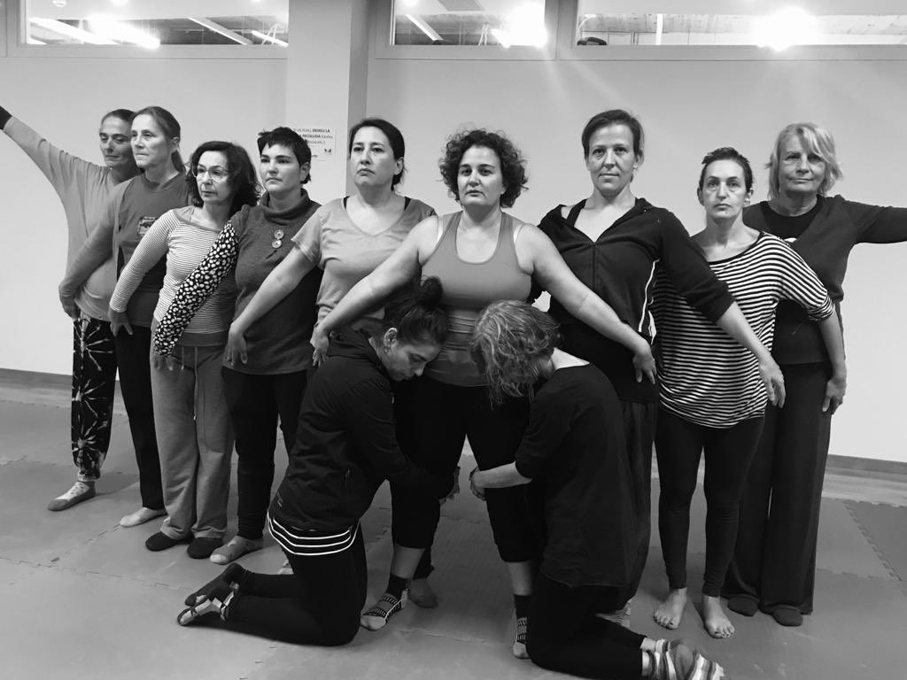 ProjecteVaca's tweet photo. ‼️AVUI tenim cita amb el #NovembreVaca 
Mostra Laboratori, a partir de les 20:30h a La Sala de l’Espai Francesca Bonnemaison.
No hi falteu!

#ProjecteVaca #teatre #dones #Donescreatives #donescreadores https://t.co/9pjuO01pJi